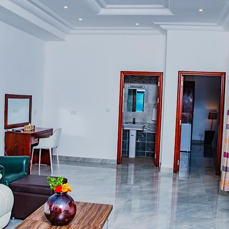 Majula Boutique Hotel เซเรคุงดา ภายนอก รูปภาพ